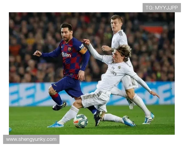 尼科·威廉斯在对阵巴萨与皇马的强强对话中表现解析